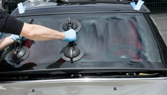 How Much Does it Cost to Replace a Windshield in Dunlap, Tennessee